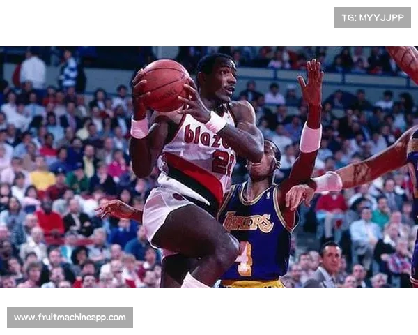 篮网第三阵容控锋主控策略失衡球队进攻体系意义存疑