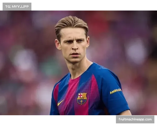 巴萨中场德容腿筋伤愈归队合练，加泰德比或成复出首秀