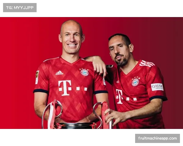 弗赖堡4月两战拜仁多特合计丢7球 冈特与林哈特的中卫组合被反复打穿